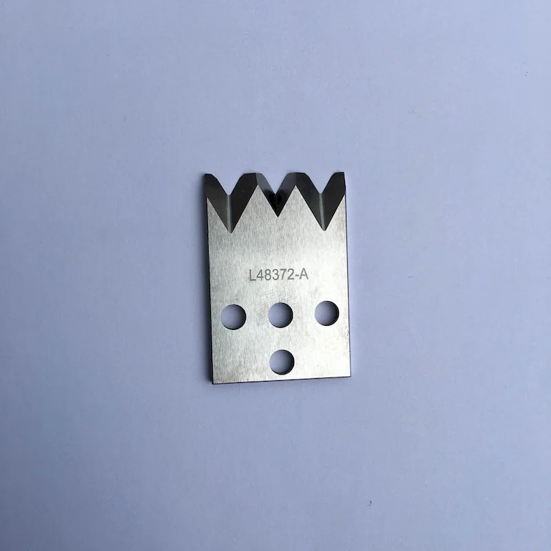 Tungsten Carbide or HSS Wire stripping blade Hartmetall- oder HSS-Drahtabisolierklinge
